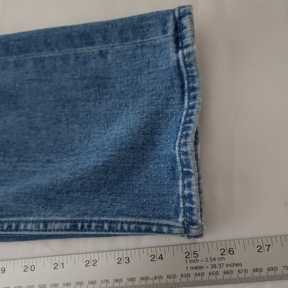 Mother The Pixie Tomcat Crop Jeans in Not Cut & Pasted Jeans - Picture 9 of 9